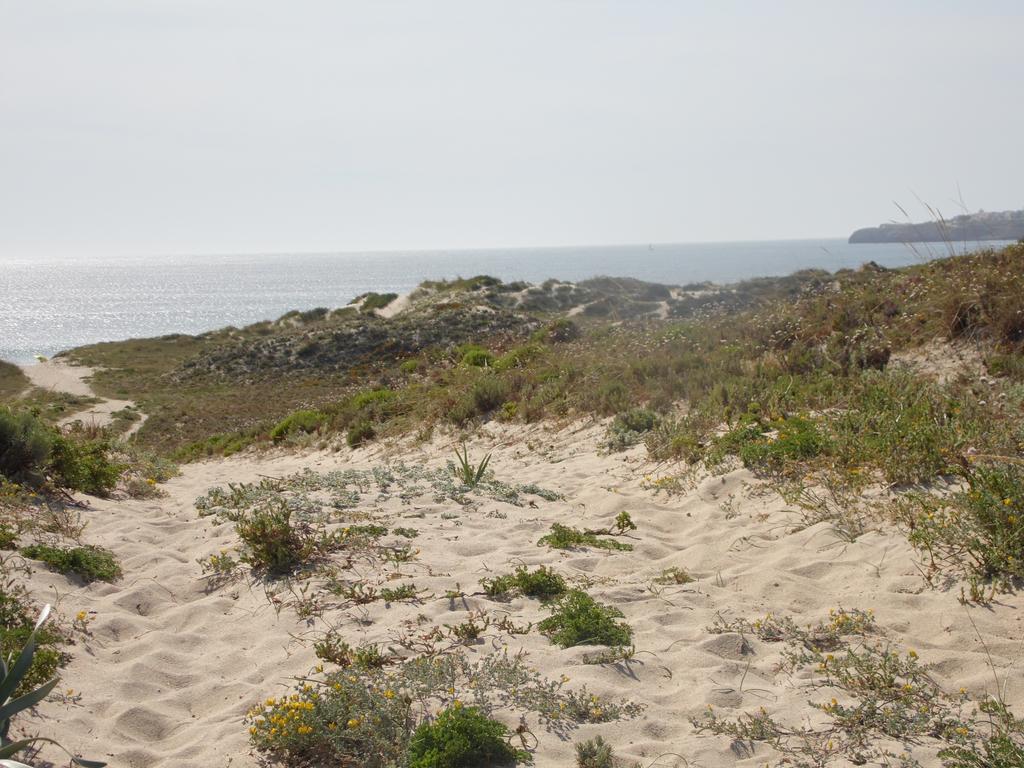 אנטוגויה דה באלייה Peniche Blue Wave Home חדר תמונה