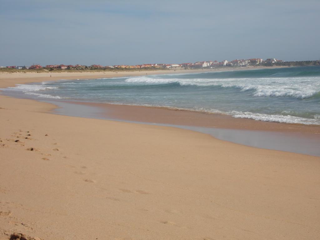 אנטוגויה דה באלייה Peniche Blue Wave Home חדר תמונה